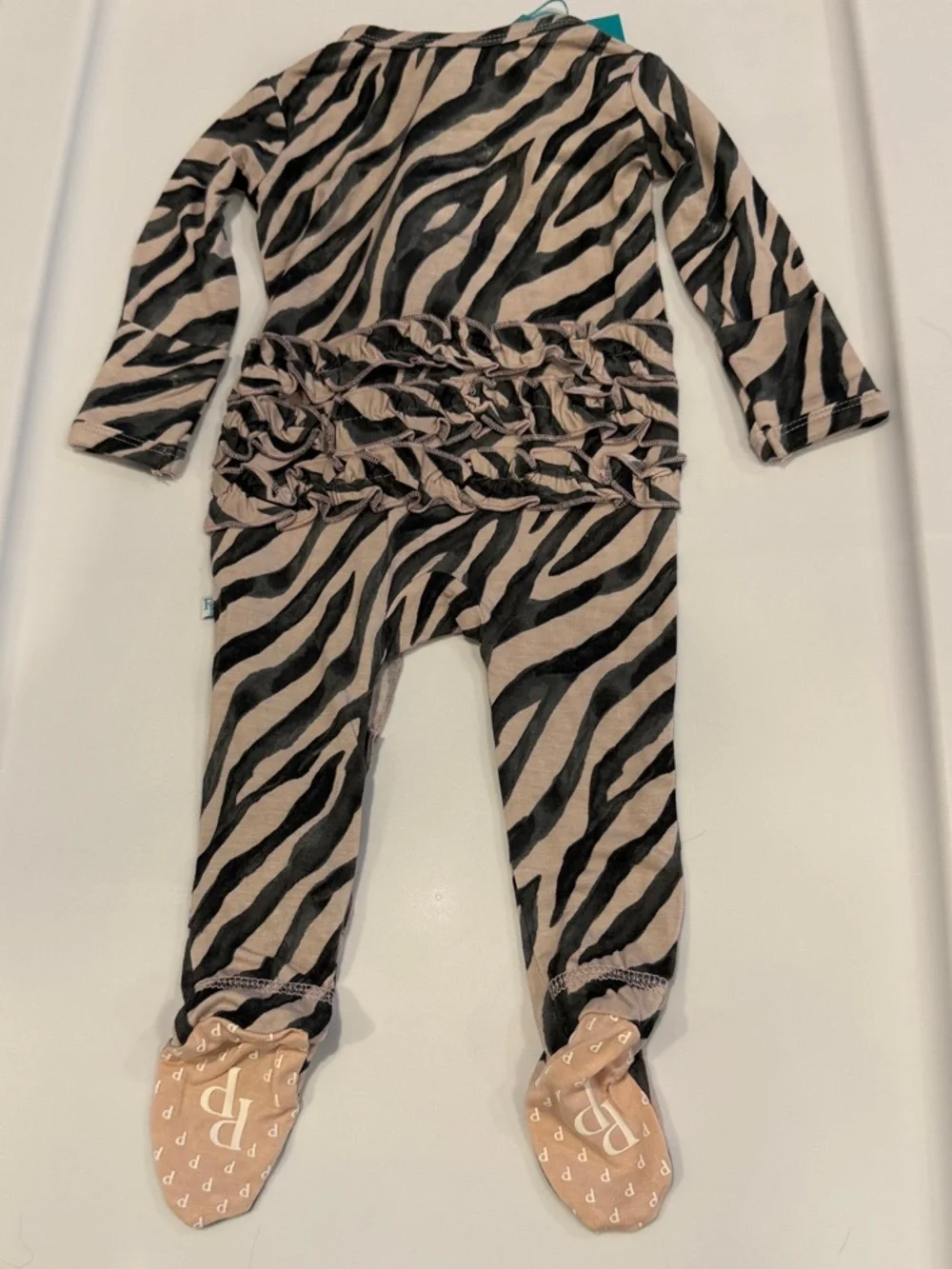Posh Peanut Zebra Footed One-Piece Romper - Pink/Black (Newborn)